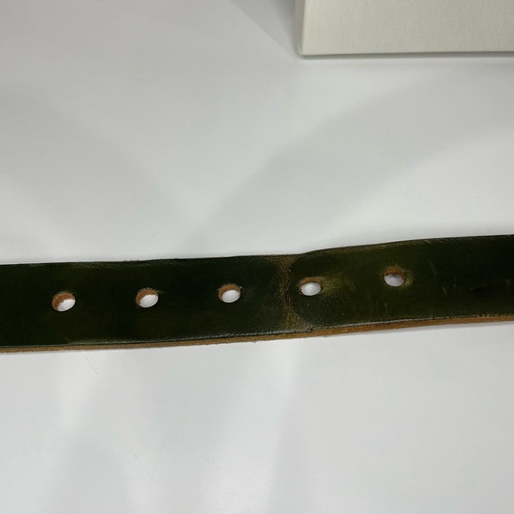 Cause and effect green thick leather buckle belt size 30 - Picture 6 of 8